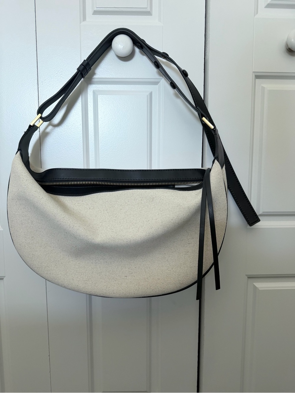 Zara Crescent Shoulder Bag in Cream and Black